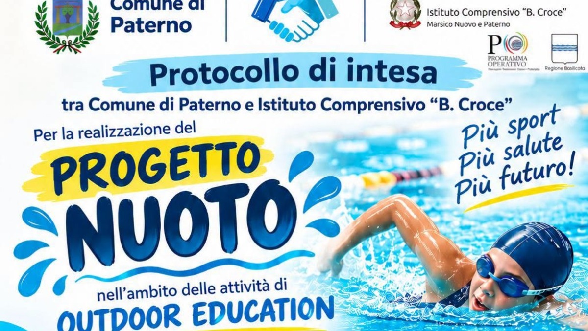 Paterno sigla il «Progetto nuoto»: lezioni in orario scolastico con finanziamento comunale - 