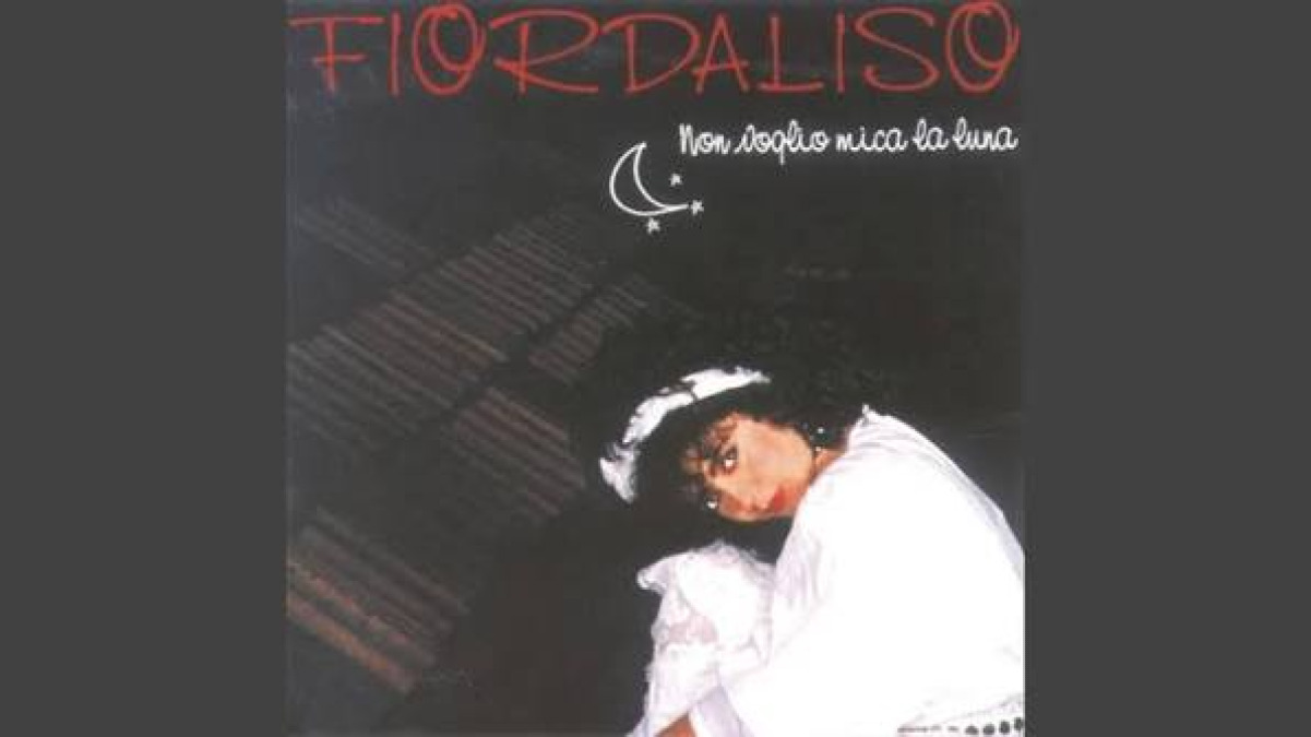 Non voglio mica la luna: la canzone di Fiordaliso che emoziona ancora