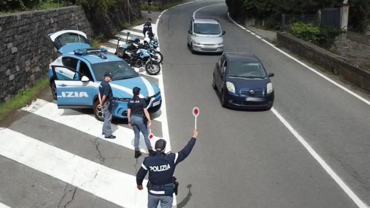 Controlli stradali tra Milo e Sant'Alfio: sanzioni e sequestri per veicoli non in regola - 
