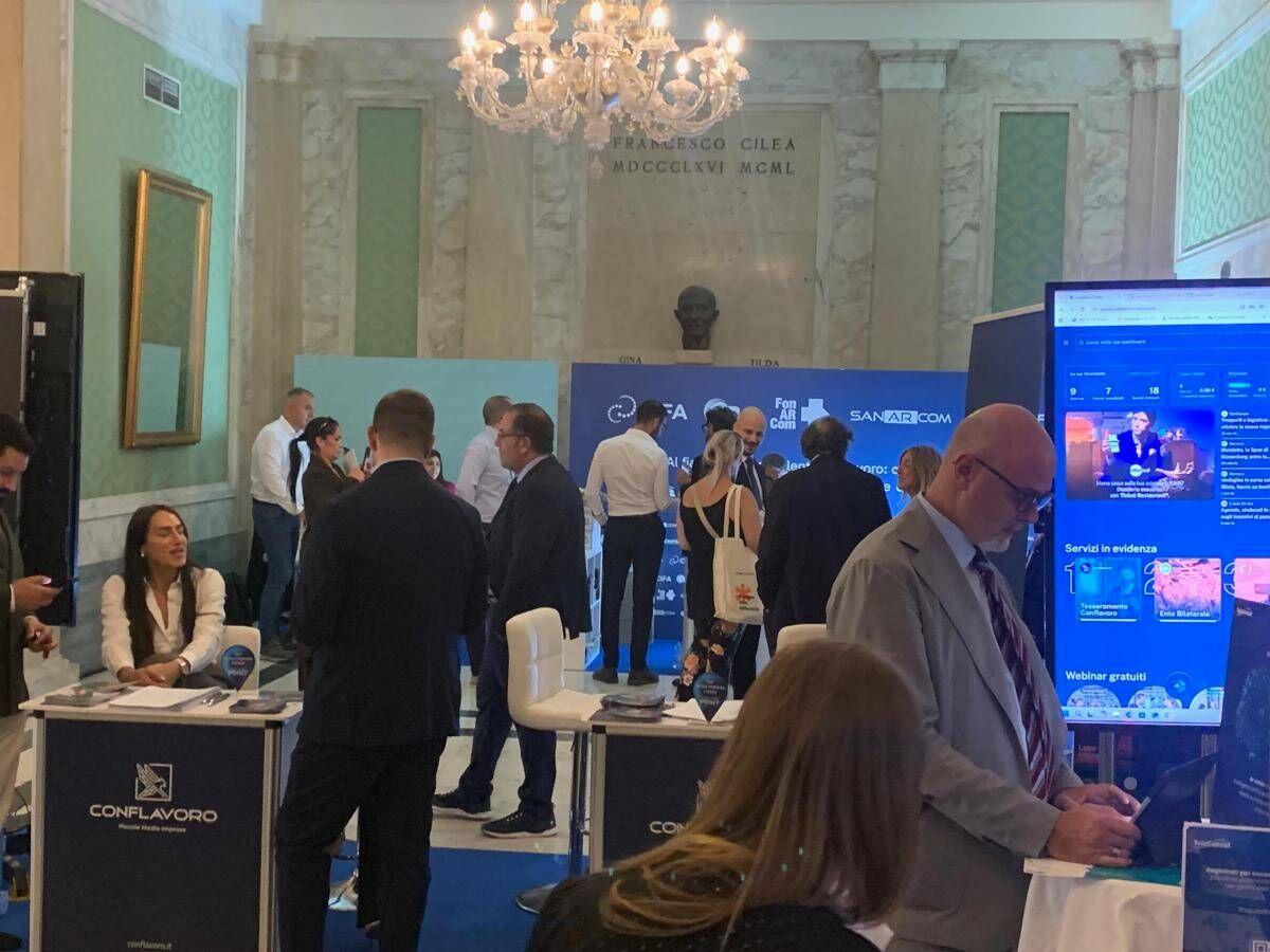 Calabria, Consulenti: è boom lavoro autonomo, tra 2022 e 1° semestre 2026 +21,7% - 