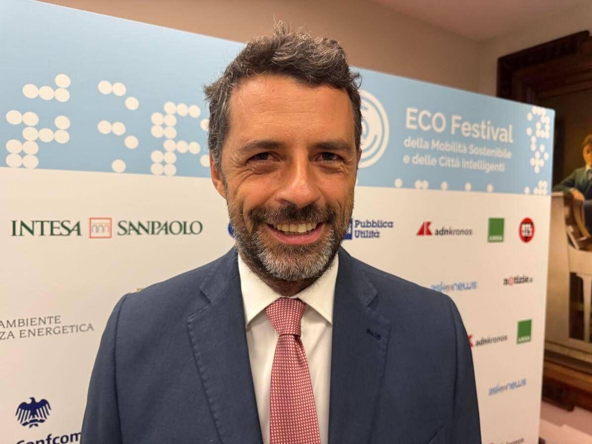 Scotto (Aci): "Nel futuro non saremo più noi a guidare l'auto" - 