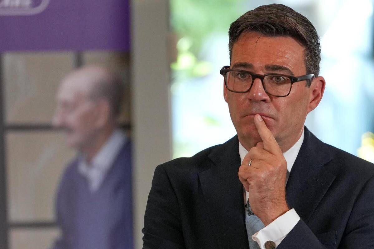 Usa-Gb, Portes (King's College): "Per Burnham incontrare Trump sarà un puro esercizio limitazione danni" - 