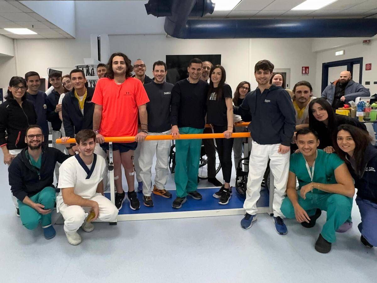 Con una lesione completa al midollo tornano a camminare, il traguardo messo a segno da una ricerca made in Italy - 