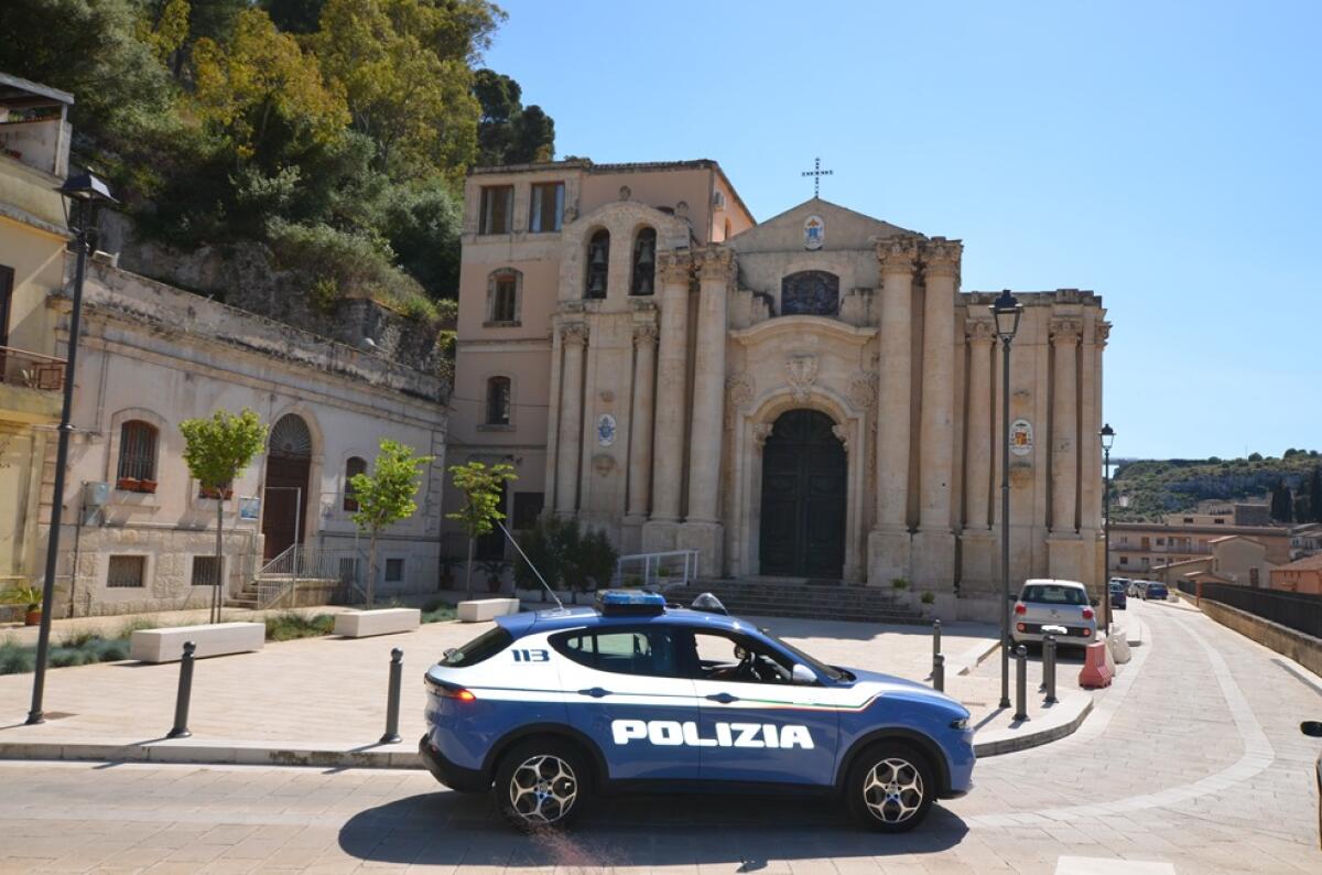 Modica: tentata rapina in abitazione, arrestato 26enne in flagranza