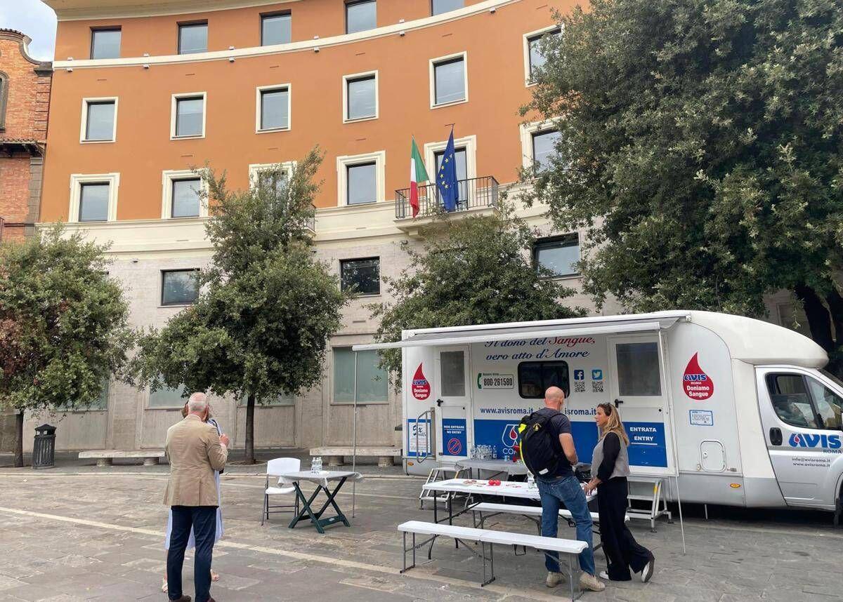 Emergenza sangue nel Lazio, in Campania e Sicilia: oggi a piazza Mastai la raccolta straordinaria Adnkronos-Avis - 
