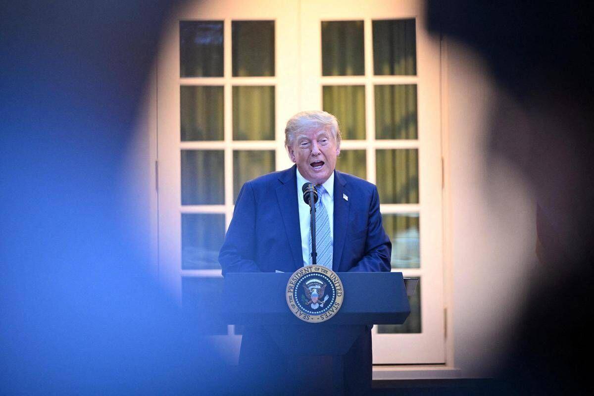 Iran, Trump: "Pronto a incontrare Pezeshkian ma anche a far saltare tutto" - 