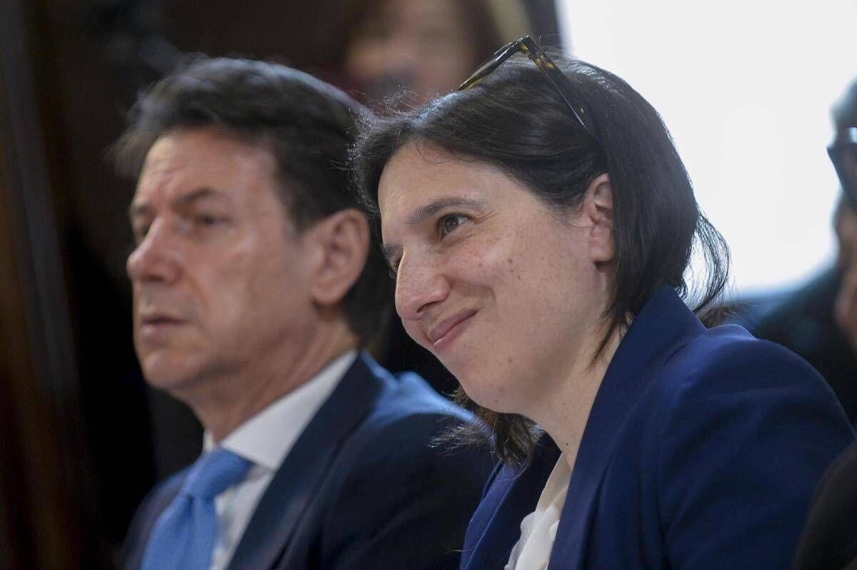 "Opposizione frammentata riuscirà a unirsi contro Meloni?", lo scenario politico italiano visto dal Financial Times - 