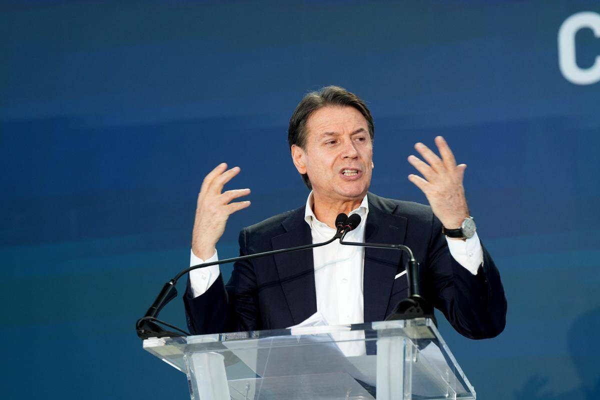 M5S, Conte sfida Meloni e punta a Palazzo Chigi: "Non indietreggeremo di un millimetro" - 
