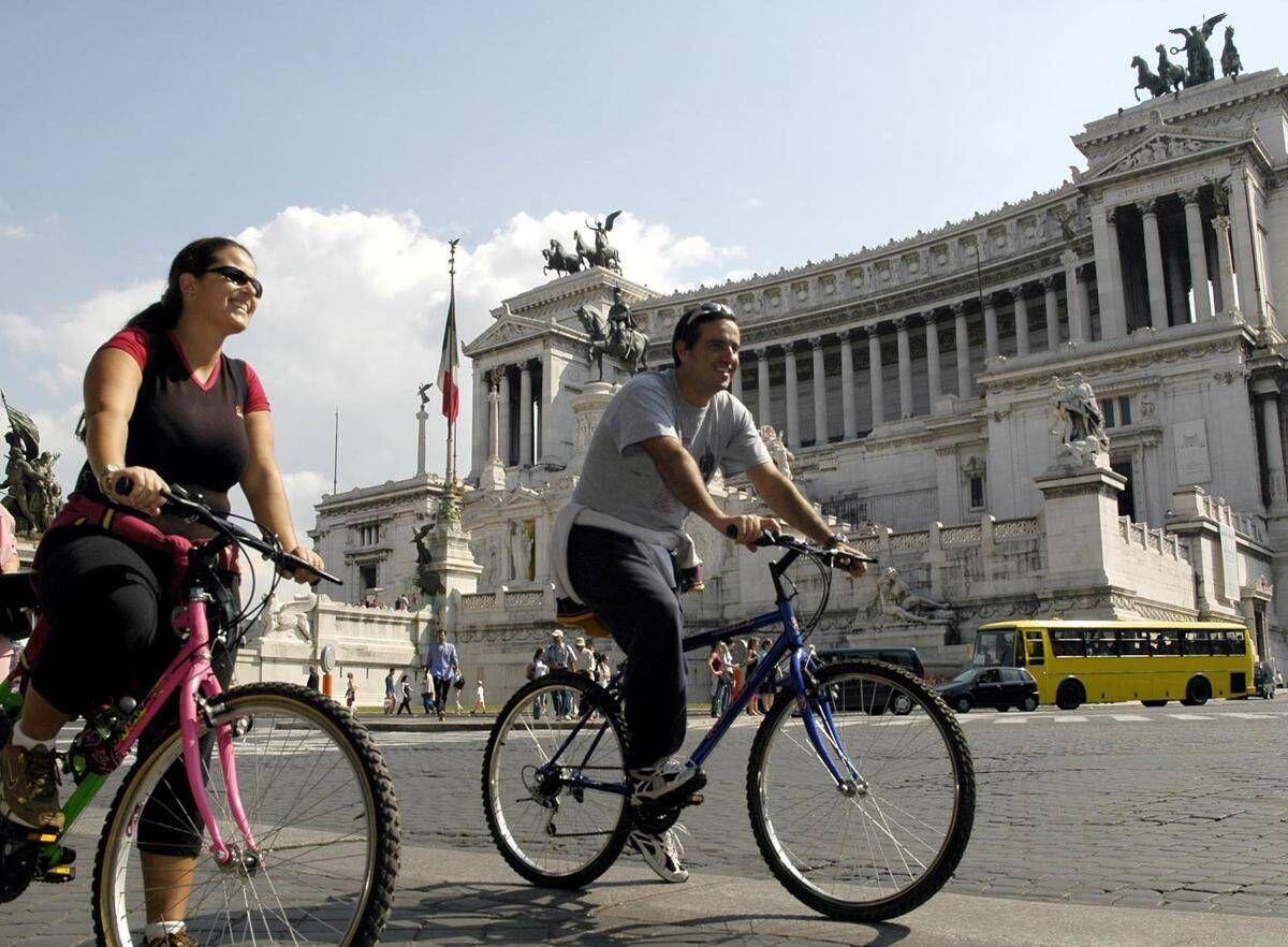 Blocco del traffico a Roma, ecco le date delle prossime domeniche ecologiche nella Capitale - 