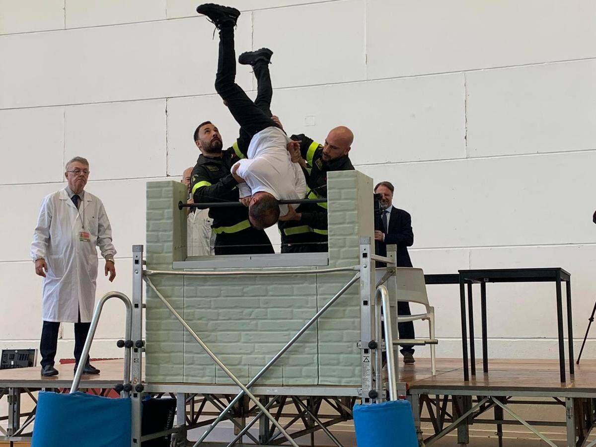 David Rossi, oggi la simulazione della defenestrazione: "Aggredito da almeno due persone". Vinci: "Verso soluzione del caso" - 