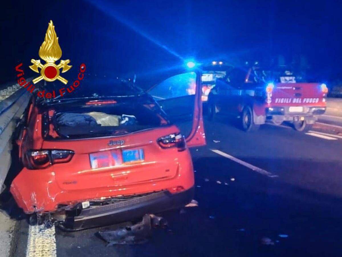 Grosseto, auto contro guard-rail sull'Aurelia: muore una donna di 71 anni - 