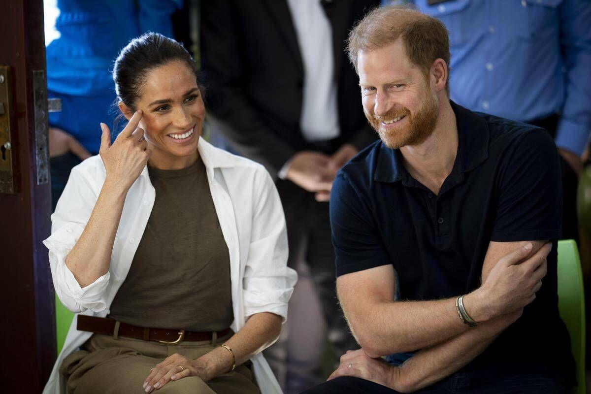 La nuova casa inglese di Meghan Markle e il principe Harry: "Lei vuole 9 camere da letto e uno studio cinematografico" - 