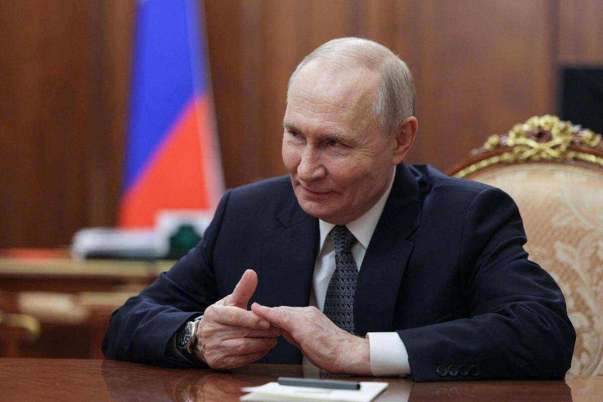 I voti gonfiati per Putin, il partito 'fantasma' e l'affluenza flop: gli altri dati delle elezioni in Russia - 