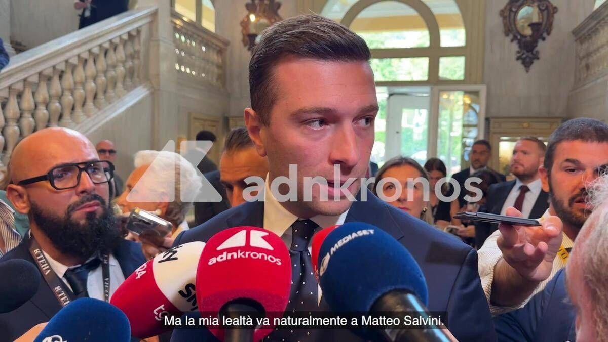 Bardella a Cernobbio: "Vannacci? Mia lealtà a Salvini e rispetto per Meloni" - Video - 
