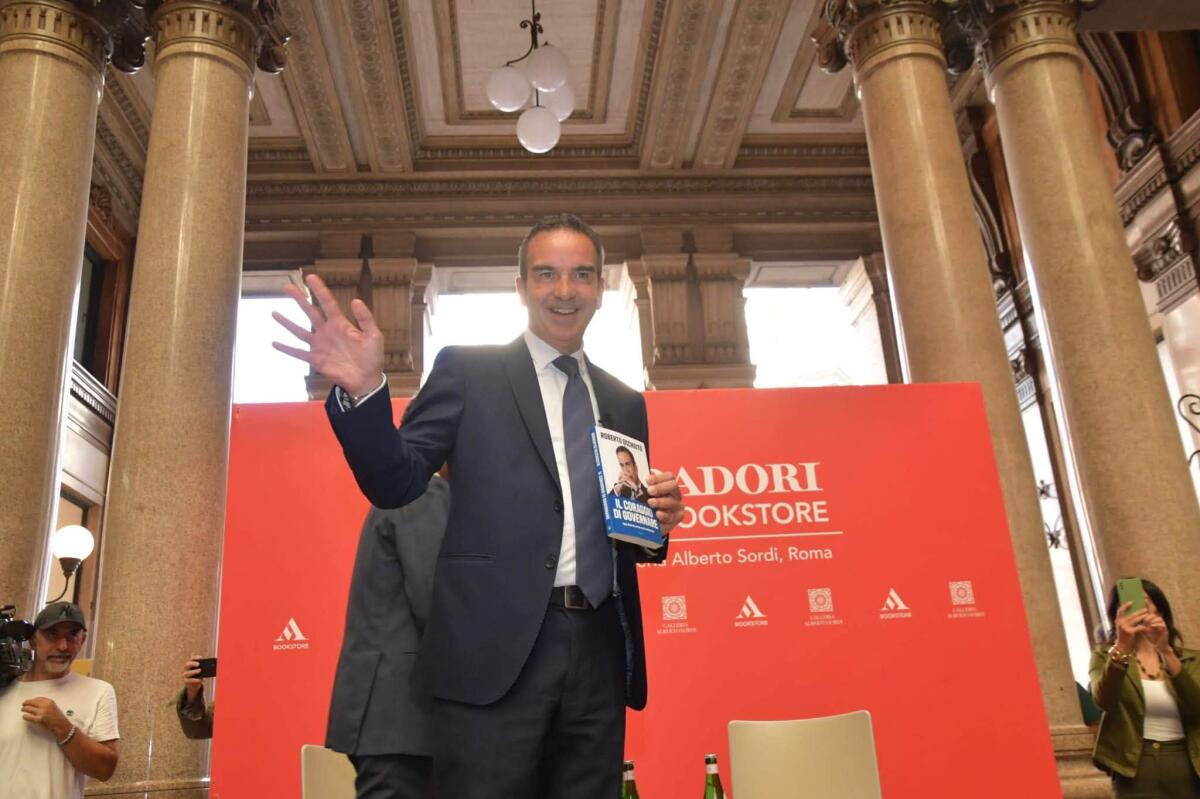 Occhiuto: «Non sono l'anti-Tajani, ma Forza Italia è ingiallita» - 