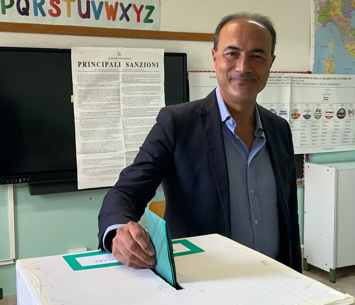 Elezioni suppletive a Reggio Calabria: quattro candidati e primo test per Futuro Nazionale - 