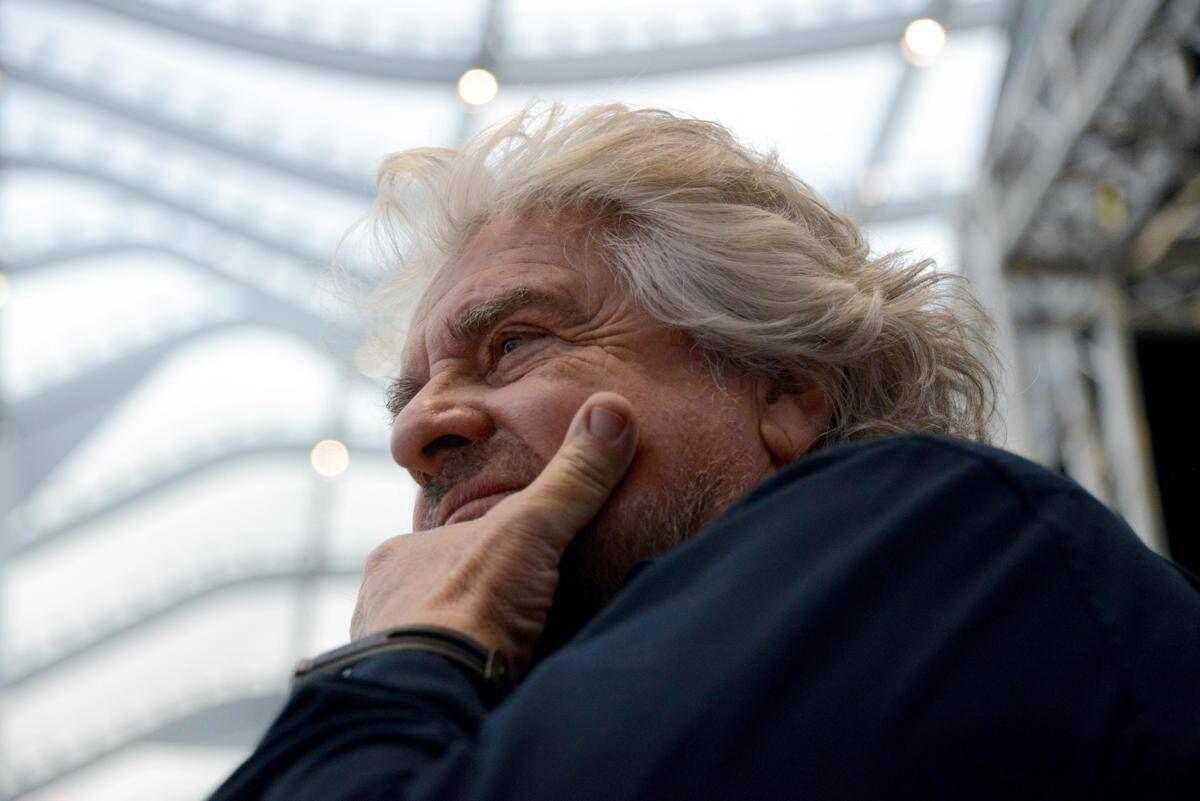 Beppe Grillo torna in campo? Dominio web 'Movimento zero stelle' già comprato da un professionista: "Ho fatto un investimento" - 