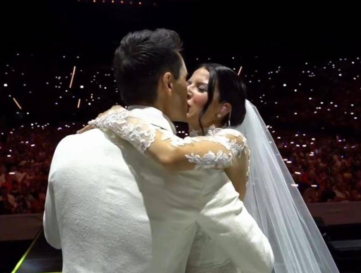 Matrimonio 'Me contro Te', Rotondi: "Nozze manzoniane, un po' circensi ma non mi scandalizzano" - 