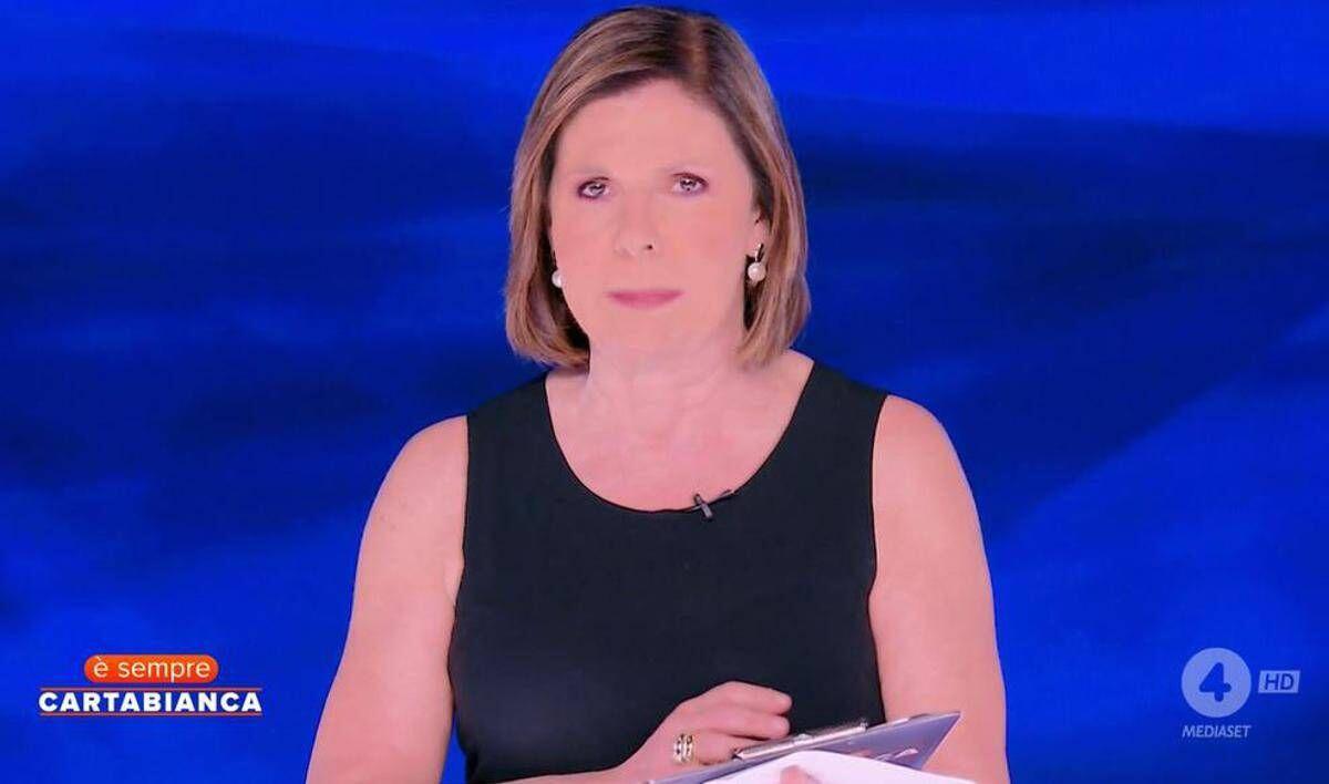 E' sempre Cartabianca, spot a raffica e trasmissione in ritardo - 