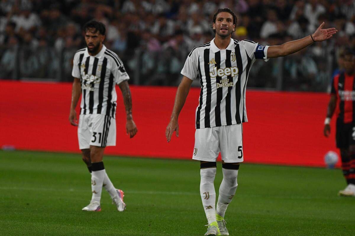 Juve, Locatelli si è operato al ginocchio: ecco quando tornerà in campo - 