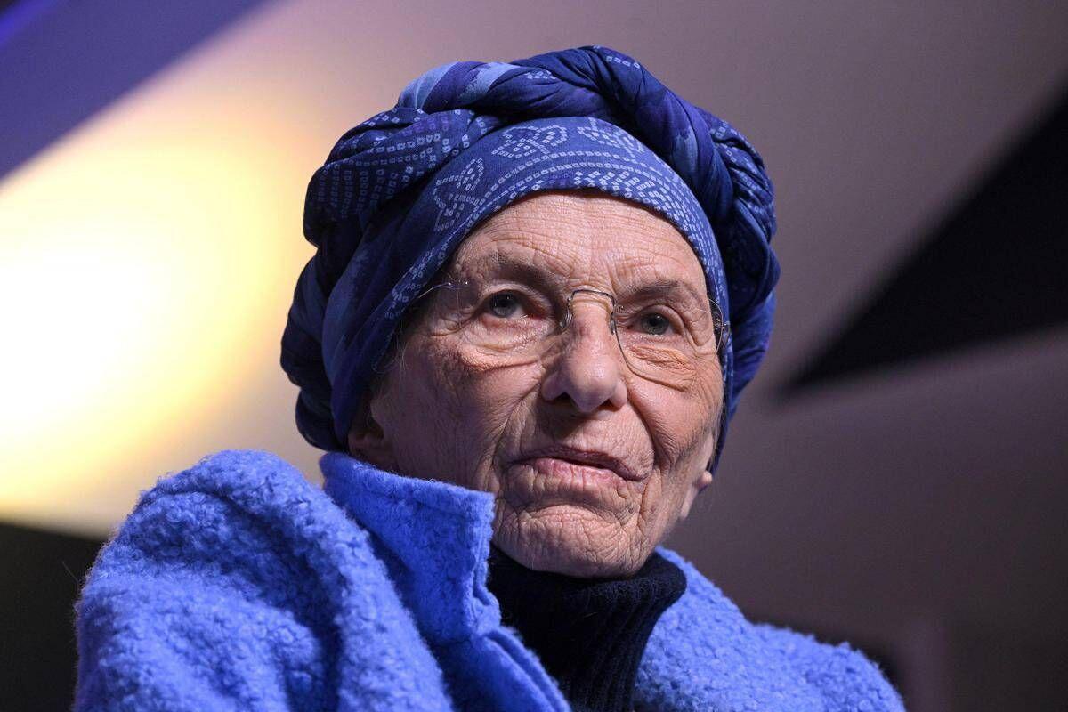 Emma Bonino ricoverata, medici: "Condizioni stazionarie, paziente cosciente e parametri accettabili" - 