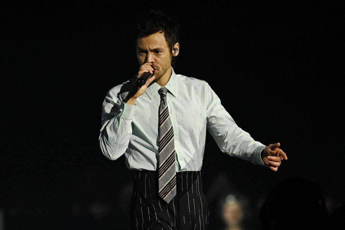 Harry Styles torna in Italia, l'annuncio: al Circo Massimo il 7 e 8 agosto 2027 - 