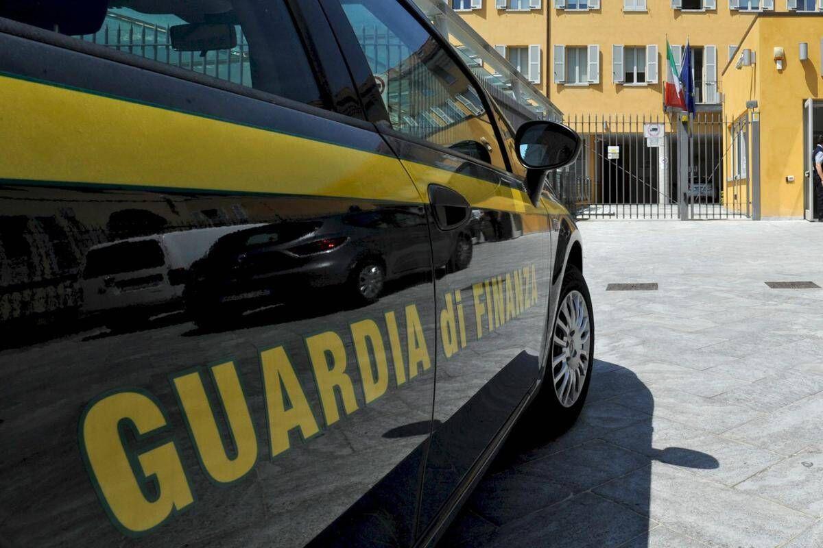 Scoperto evasore totale a Genova: sequestrati beni per 800mila euro a professionista sanitario - 