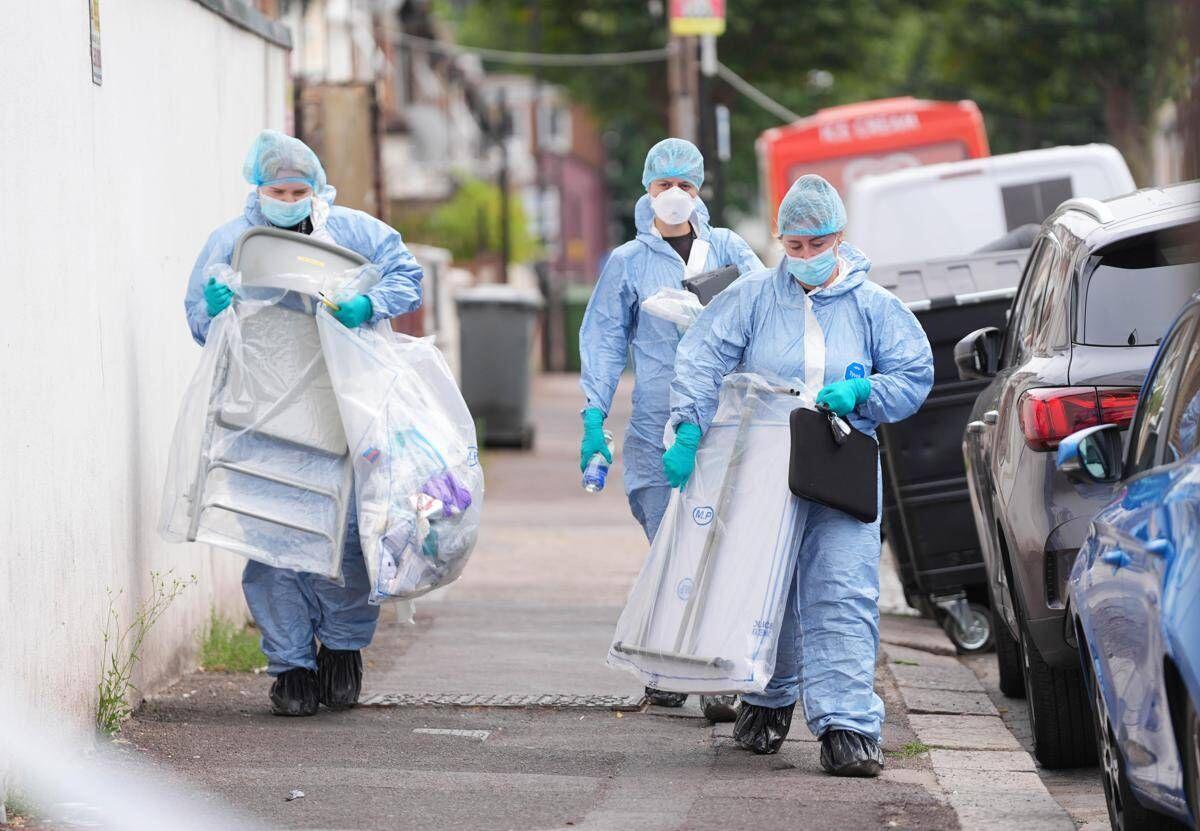 Giallo a Londra, trovato morto Nicholas Brandram: il banchiere era sospettato di essere il "Putney pusher", la storia - 