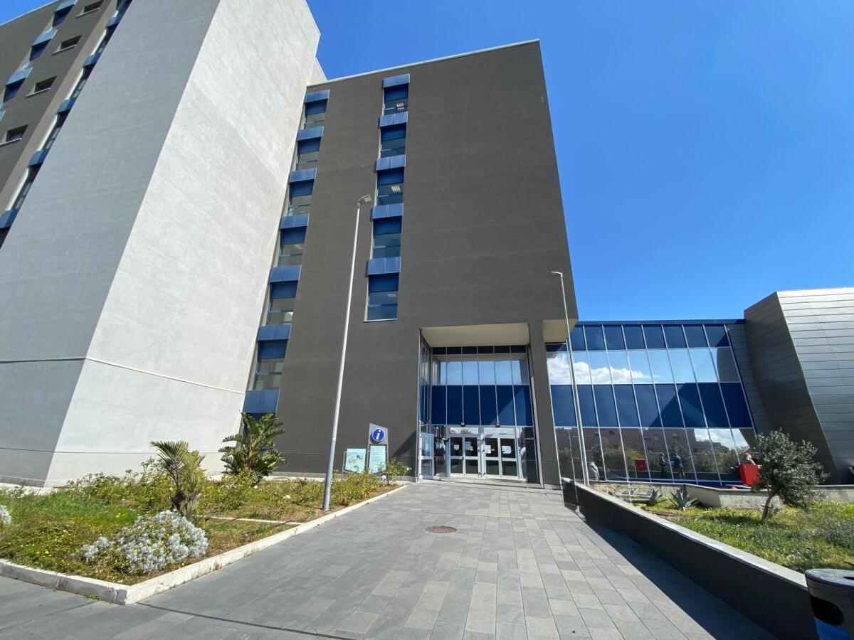 Policlinico-ISMETT: primo intervento multidisciplinare per tumore avanzato al colon con trapianto di fegato - 