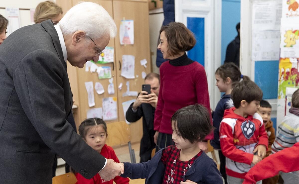 Scuola: Mattarella firma il decreto che introduce il tetto di studenti stranieri per classe - 