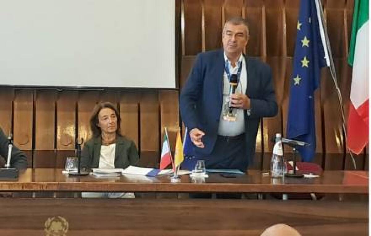 Regione Siciliana presenta a Catania bandi per 140 milioni: imprese, housing sociale e impianti sportivi - 