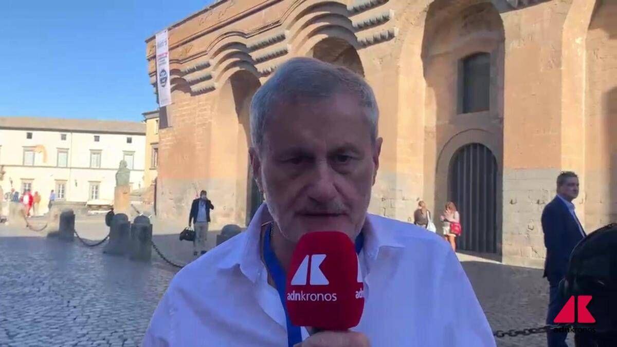 Alemanno: "Meloni scelga se svoltare a destra, Salvini paga sua incoerenza" - Video - 