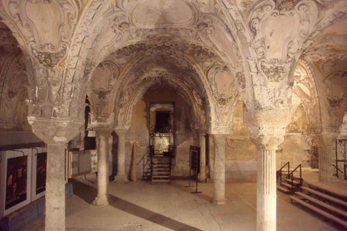 ExpoArte dei Due Mari 2026: inaugurazione domani nella Cripta del Duomo - 