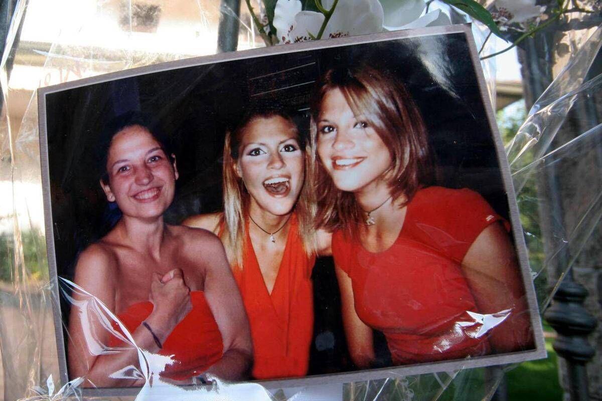 Garlasco, la mamma delle gemelle Cappa parte offesa nella nuova inchiesta: "Esercizio di un diritto" - 
