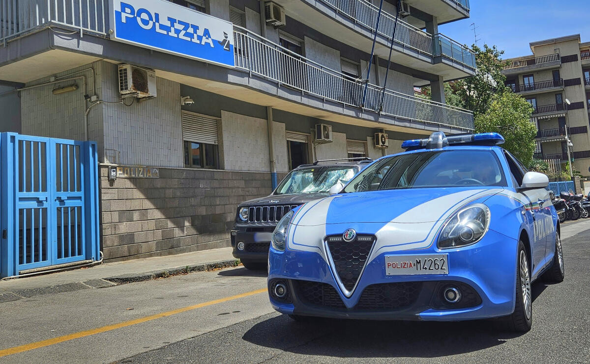 Catania, chiusa una casa di prostituzione in centro: denunciata una 37enne - 