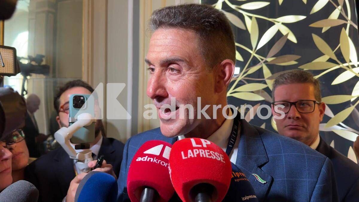 Vannacci: "Io cavallo Troia? Nel mio precedente lavoro era un complimento" - Video - 