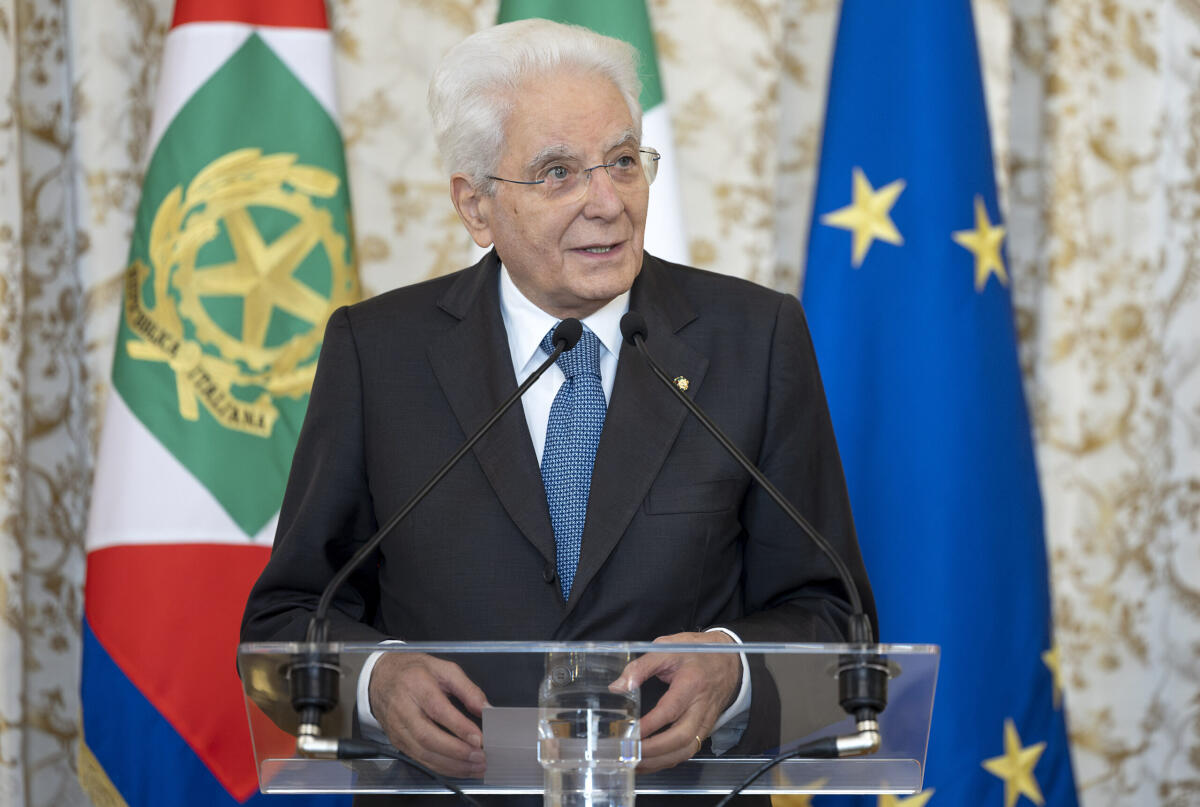 Mattarella ad Amatrice: «La scuola è aperta a tutti, no a ghetti e barriere» - 