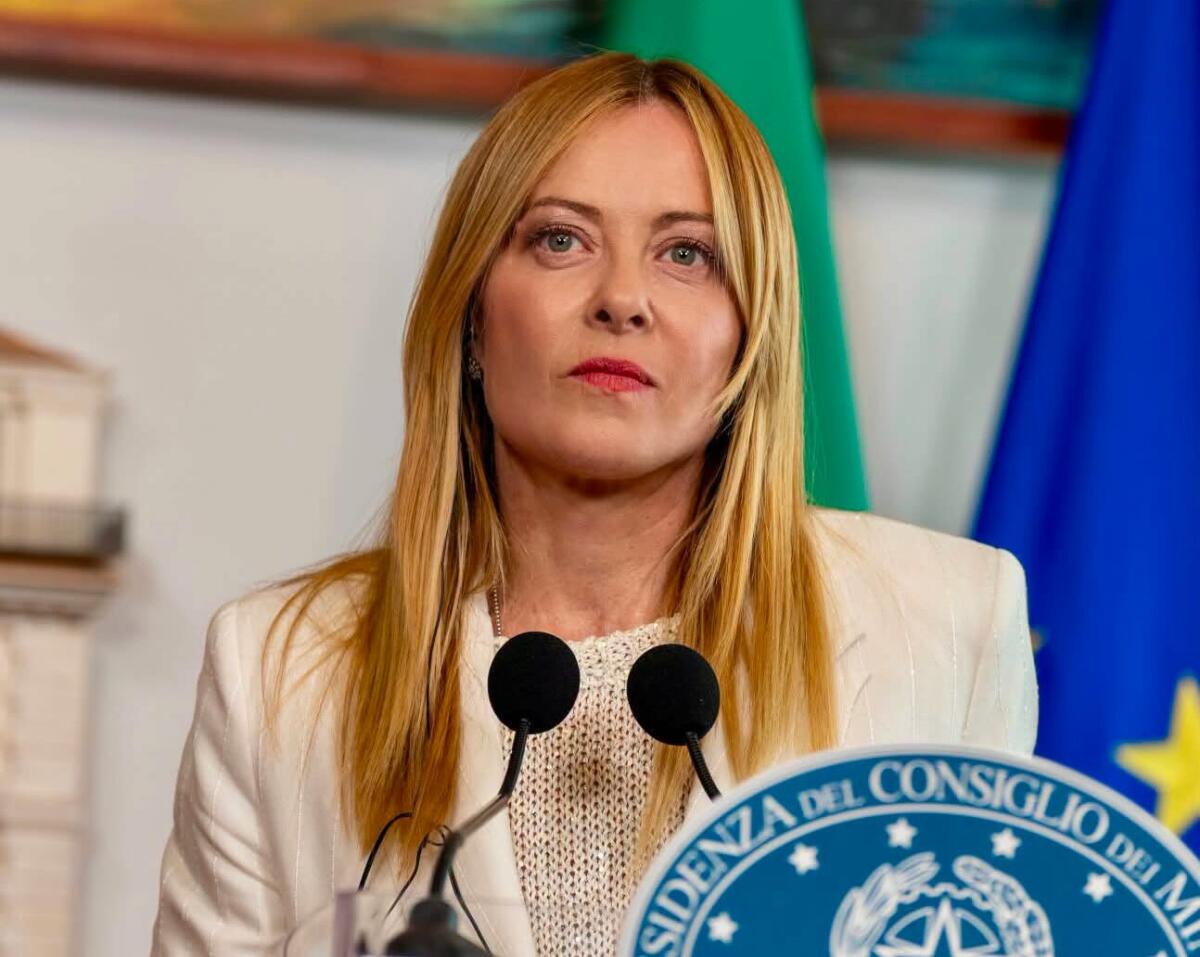 Meloni punta al bis: la manovra su energia, tasse e riforma elettorale per blindare il governo - 