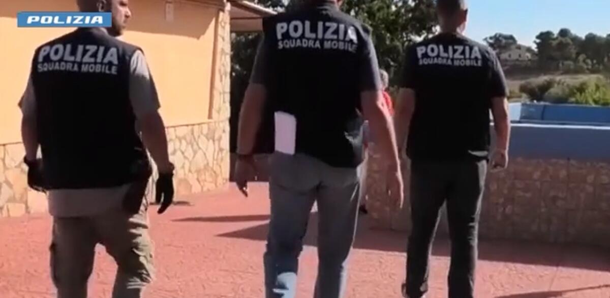 Gela: fermato 43enne per ordigni, pistola e 344 g di cocaina; reati aggravati dal metodo mafioso - 