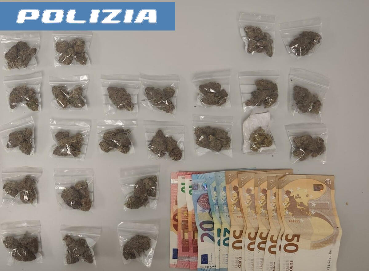 Catania: arrestato pusher 24enne con oltre 50 grammi di marijuana e 420 euro - 