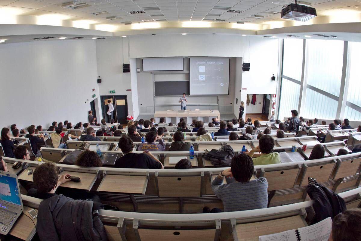 Il volontariato universitario diventa un titolo spendibile nel cv: da gennaio al via il Civic engagement badge - 