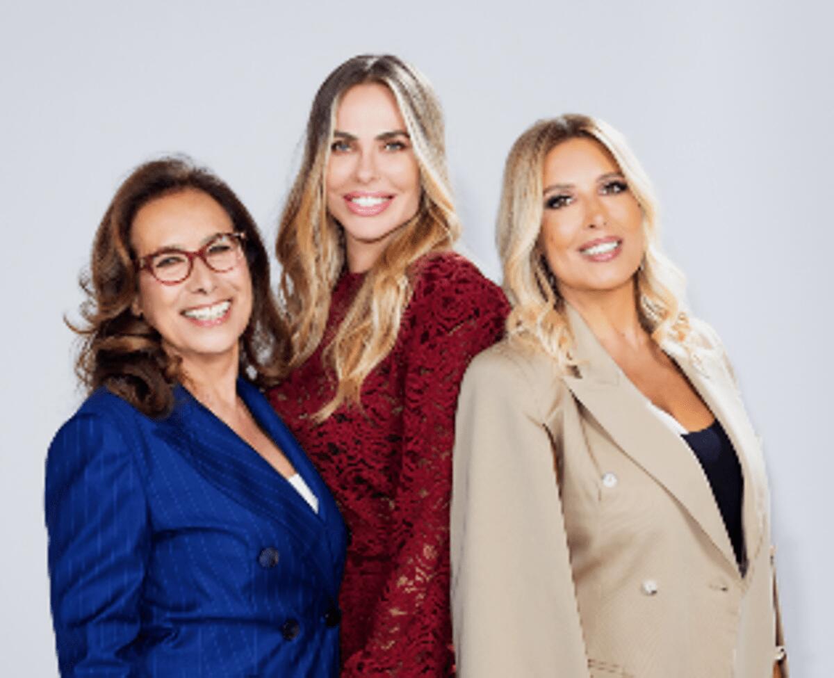 Grande Fratello Vip, oggi l'Open House solo per quattro concorrenti. Cesara Buonamici: "Pronta a divertirmi" - 