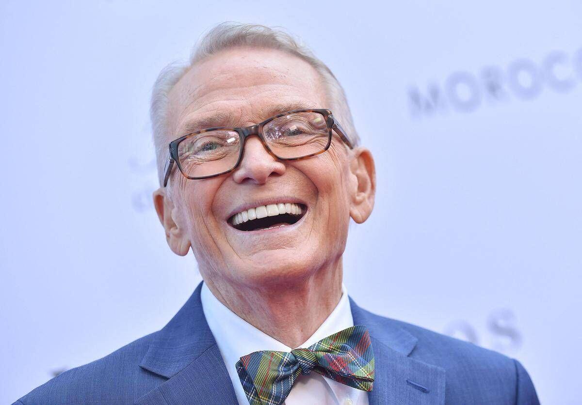 Morto a 87 anni Bob Mackie, 'sultano delle paillettes' che vestì Cher, Diana Ross e Carol Burnett - 