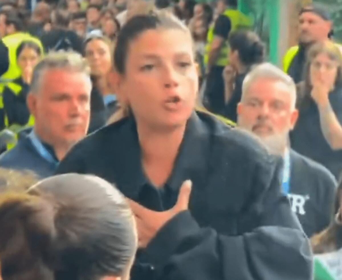 Emma annuncia il rinvio del concerto, il video virale: "Non posso avere sulla coscienza la vostra salute" - 