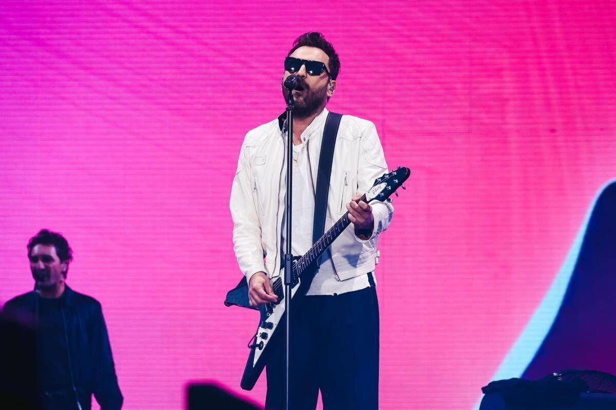 Cesare Cremonini, stasera su Rai1 lo show al Circo Massimo: gli ospiti - 