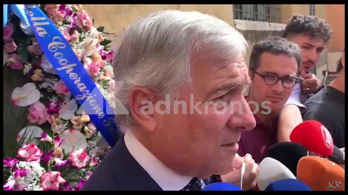 Bonino, Tajani a camera ardente: "Sull'Europa avevamo obiettivi comuni" - Video - 