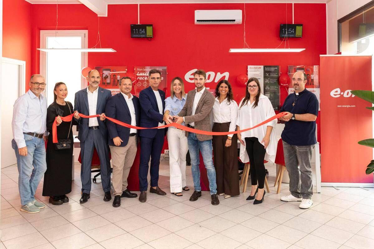 E.ON accompagna famiglie e imprese nel risparmio, nuovo punto vendita a Suzzara - 