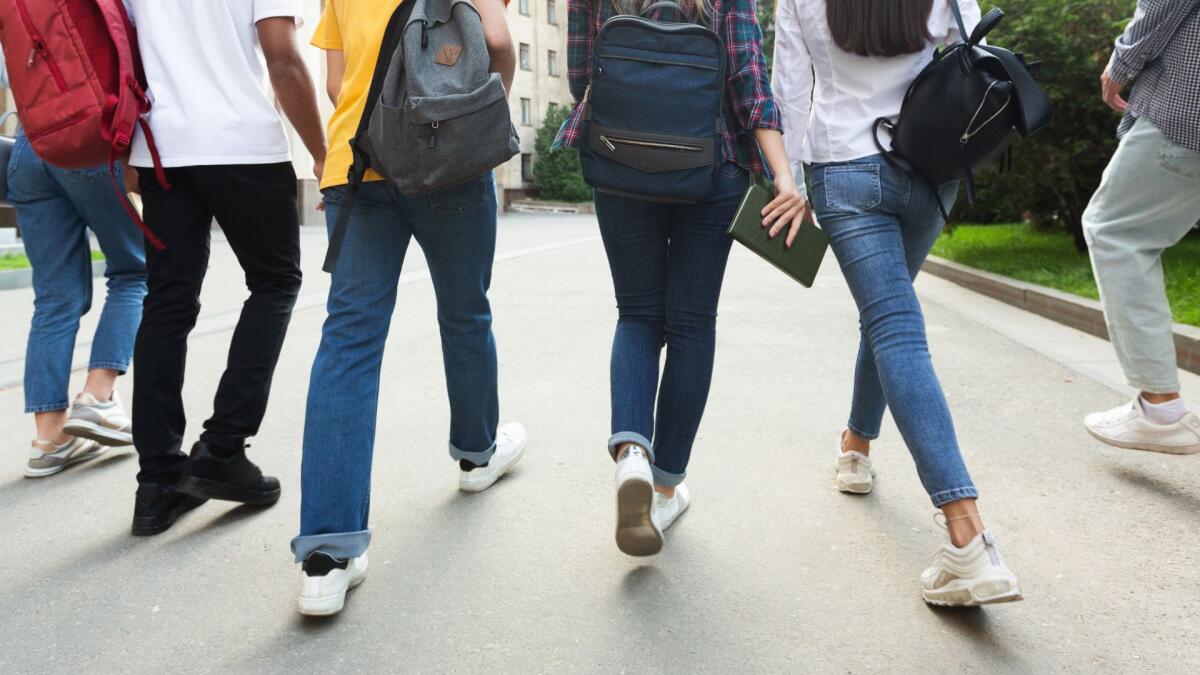 Comune di Napoli: bando PITER per 40 giovani, 30-40 giorni di formazione e lavoro a Siviglia - 