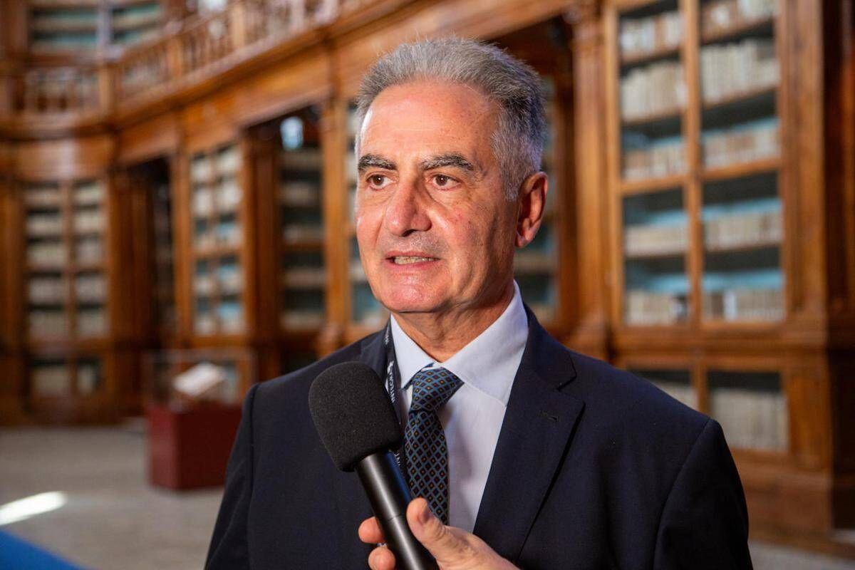 Società italiana di neurochirurgia, Giuseppe Catapano eletto presidente - 