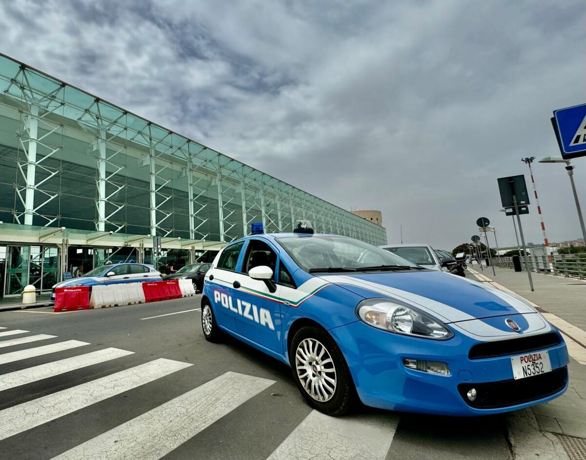 Catania: denunciato 31enne per taxi abusivo nei pressi dell'aeroporto Vincenzo Bellini - 